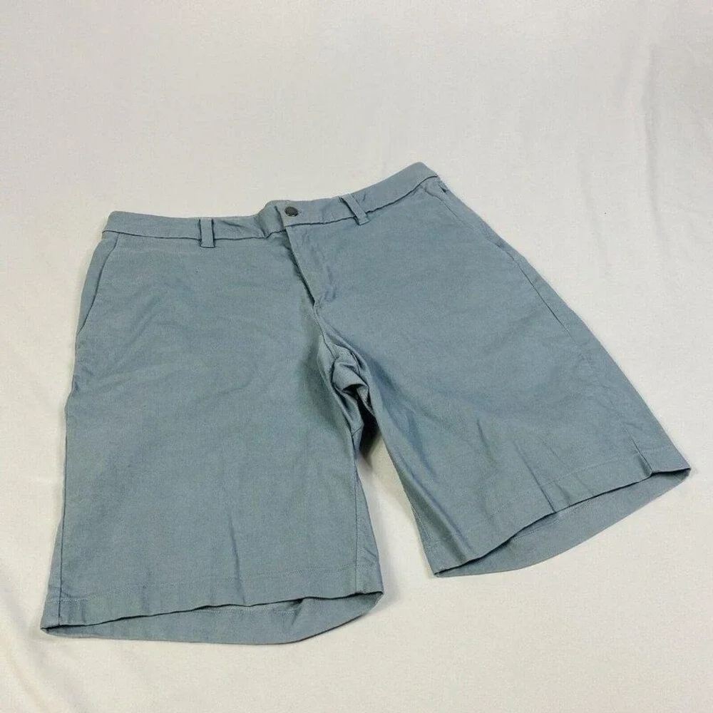 Lululemon Lt Blue Light Weight Cotton Shorts w/ 5 Pockets 36‎ 11